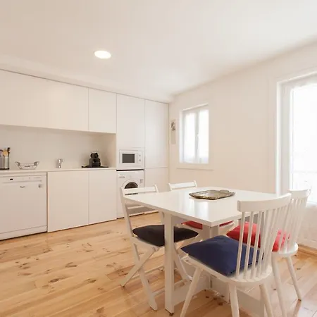 Flh Alfama Bright Apartment Lisbon